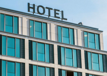 76 of surveyed US hotels report staffing shortages finds AHLA - Travel News, Insights & Resources.