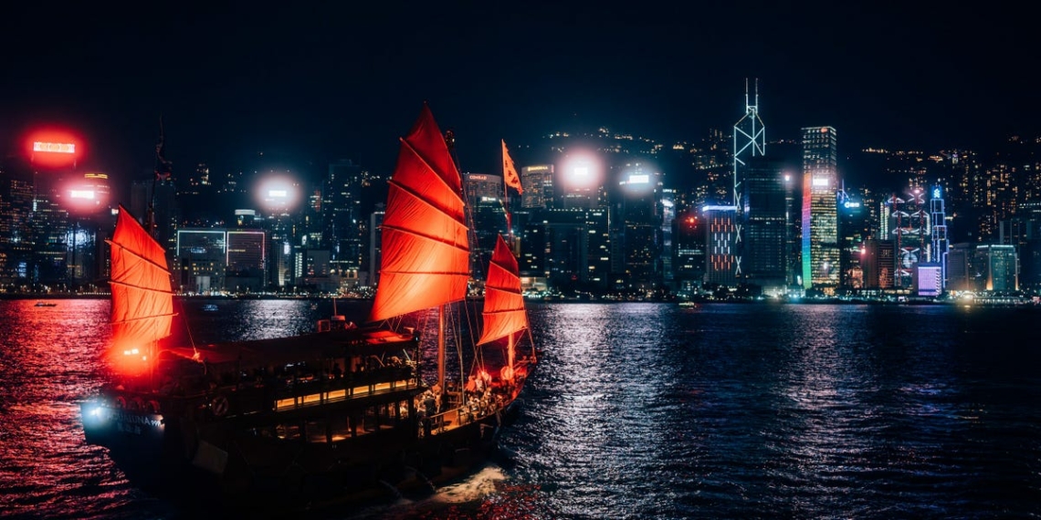 A Complete Guide to Experiencing Hong Kongs Vibrant Nightlife - Travel News, Insights & Resources.