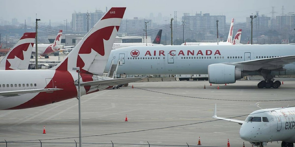 Air Canada briefly grounds flights due to computer system problem.jpgw1200h800modecrop - Travel News, Insights & Resources.