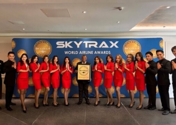 AirAsia Crowned as Best Low Cost Airline at Skytrax for 15 - Travel News, Insights & Resources.
