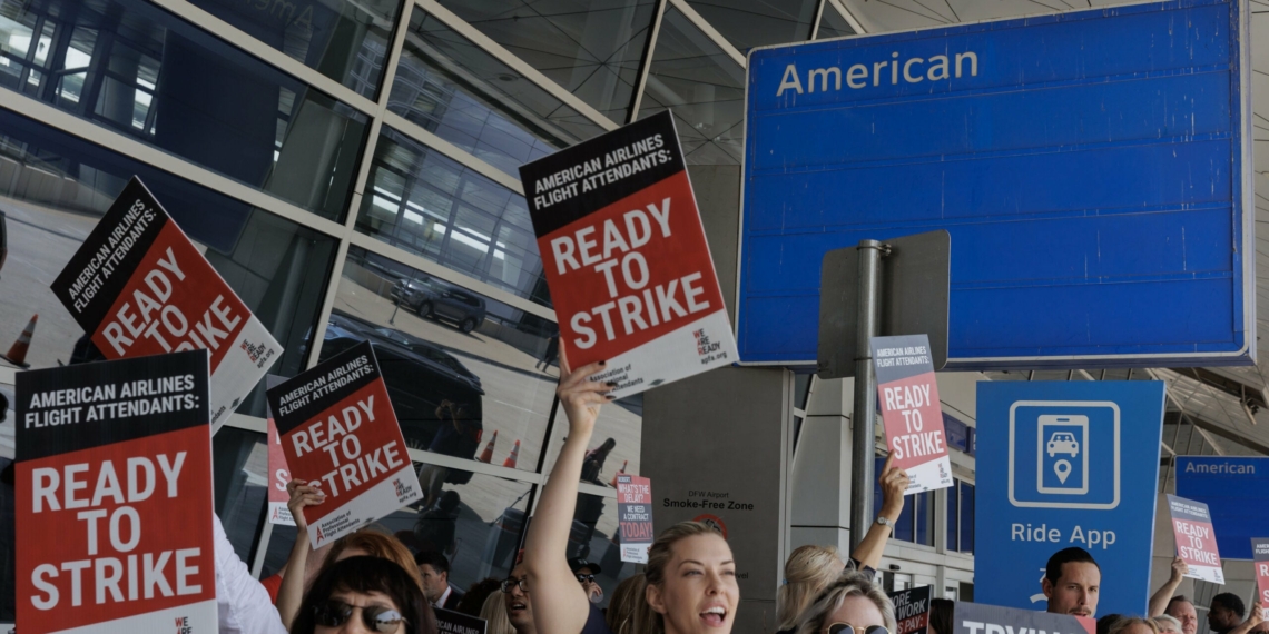 American Airlines flight attendants move closer to strike as Alaska - Travel News, Insights & Resources.