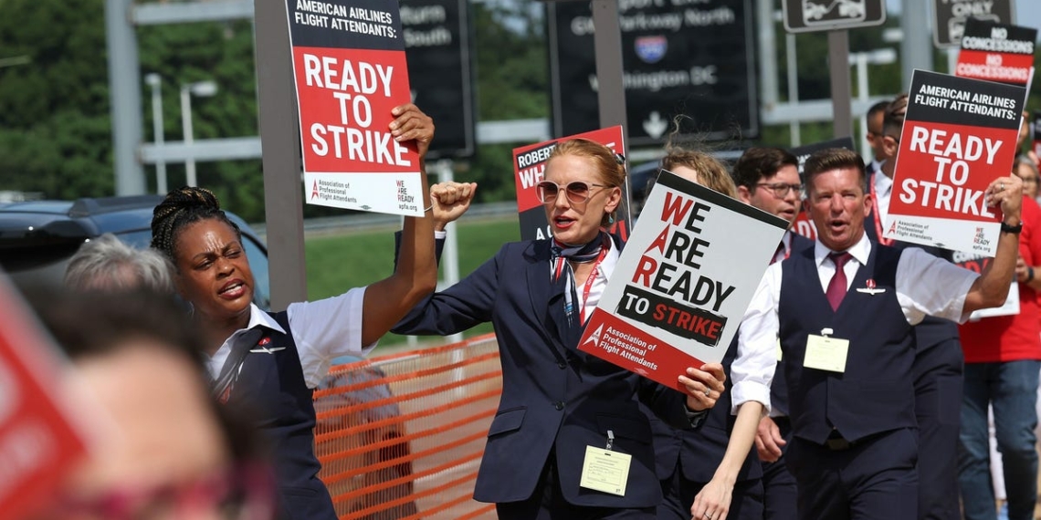 American Airlines flight attendants picket 30 airports as strike looms - Travel News, Insights & Resources.