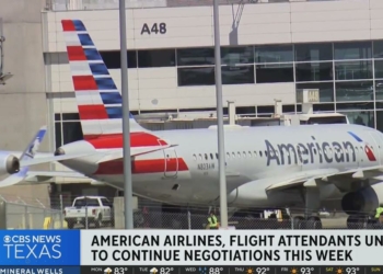 American Airlines flight attendants union continue contract negotiations - Travel News, Insights & Resources.