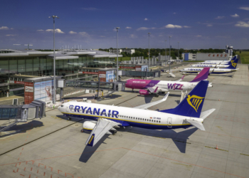 BREAKING Hungarian authorities launch investigations against Wizz Air Ryanair SunExpress - Travel News, Insights & Resources.