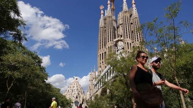 Barcelona bans short term rentals tourists look elsewhere – Indias Top - Travel News, Insights & Resources.