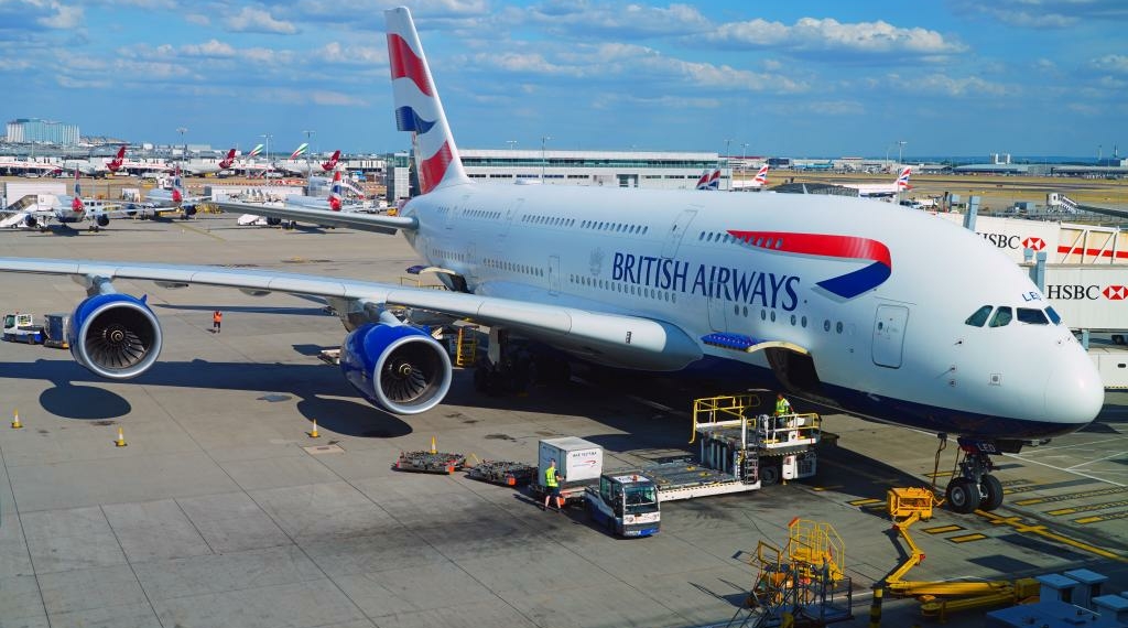 British Airways staffers suspended for mocking 210 pound colleague on WhatsApp - Travel News, Insights & Resources.