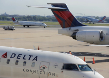 Delta Air Lines stock price target cut amid softer revenue - Travel News, Insights & Resources.