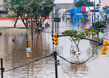 Flooding forces closure of Porto Alegre airport impacting tourism across - Travel News, Insights & Resources.