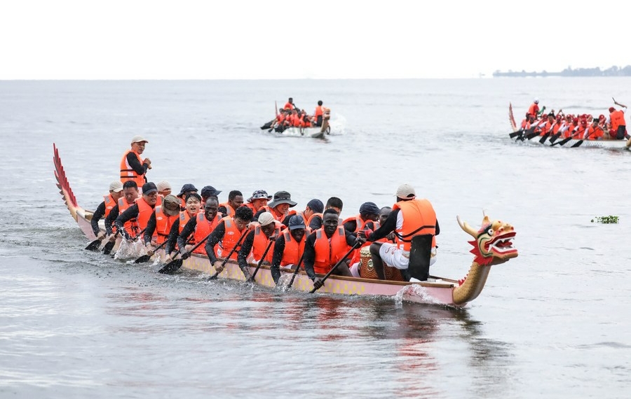 Hello Africa Dragon boat race ushers in Uganda China tourism season - Travel News, Insights & Resources.