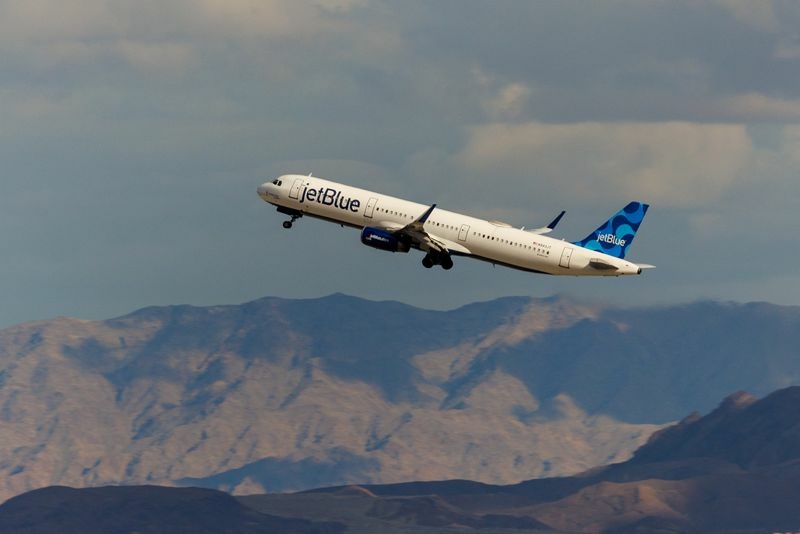 JetBlue forecasts improved second quarter revenue on healthy travel demand - Travel News, Insights & Resources.