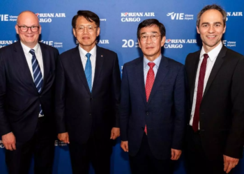 Korean Air Cargo and Vienna airport mark 20 years of.webp - Travel News, Insights & Resources.