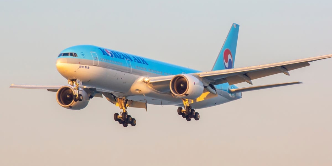 Korean Air flight drops almost 27000ft in 15 minutes injuring - Travel News, Insights & Resources.