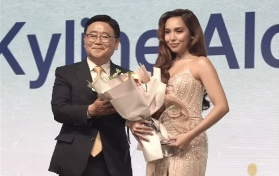 Kyline Alcantara receives plaque of recognition in Korea as tourism - Travel News, Insights & Resources.