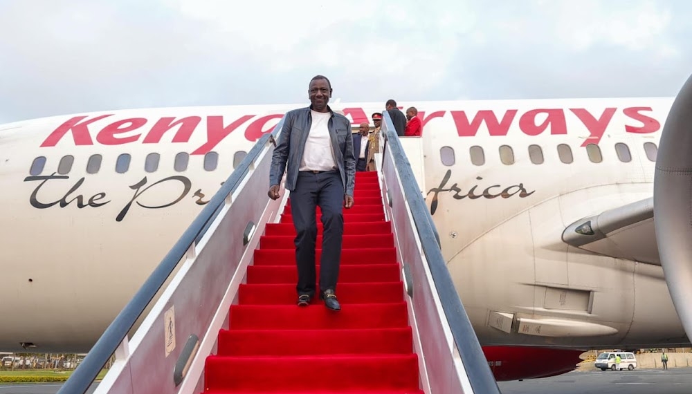 PHOTOS President Ruto jets back aboard Kenya Airways flight - Travel News, Insights & Resources.