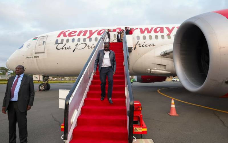 President Ruto jets back into the country aboard Kenya Airways - Travel News, Insights & Resources.