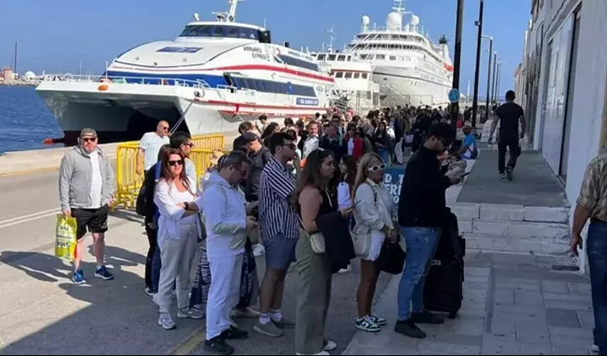Rhodes Island port denies entry to Turkish tourists during Eid - Travel News, Insights & Resources.