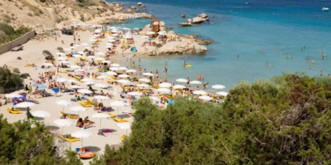 UK tourists in Greece Turkey Cyprus warned this has never - Travel News, Insights & Resources.