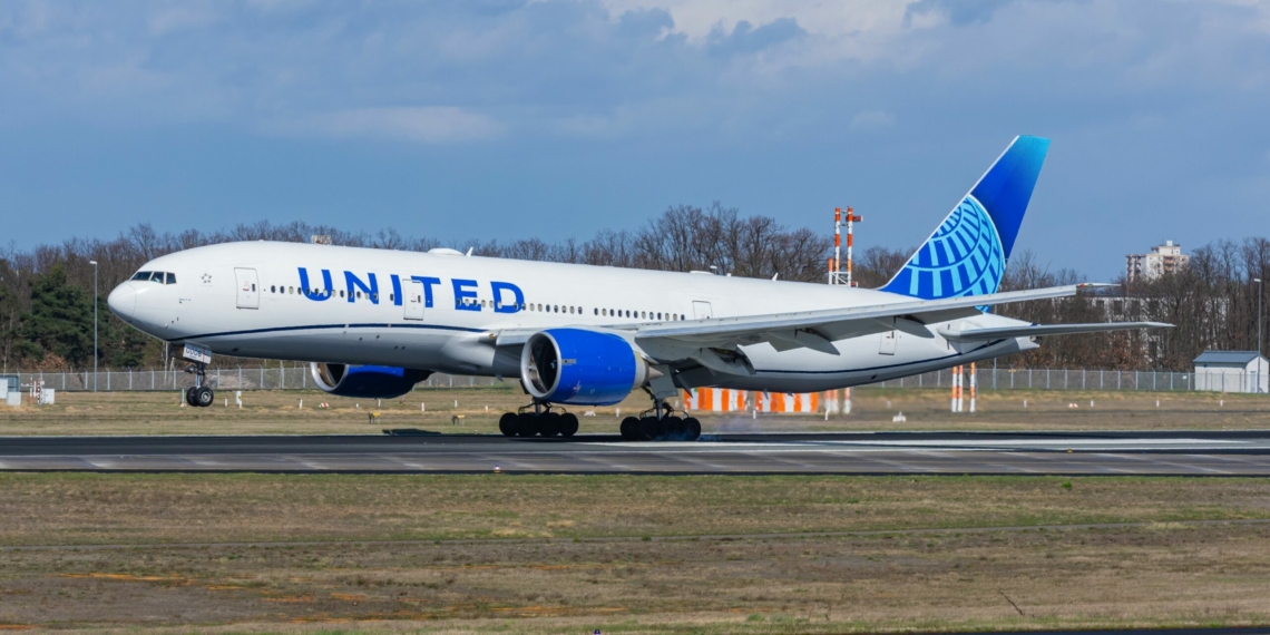 United Airlines Boeing 777 200ER Experiences Mechanical Issue Prompting Diversion To scaled - Travel News, Insights & Resources.