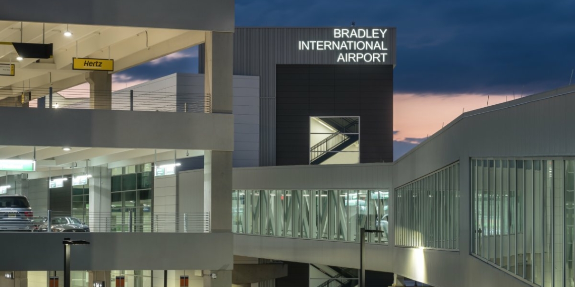 United Airlines flight forced back to Bradley Airport after engine - Travel News, Insights & Resources.