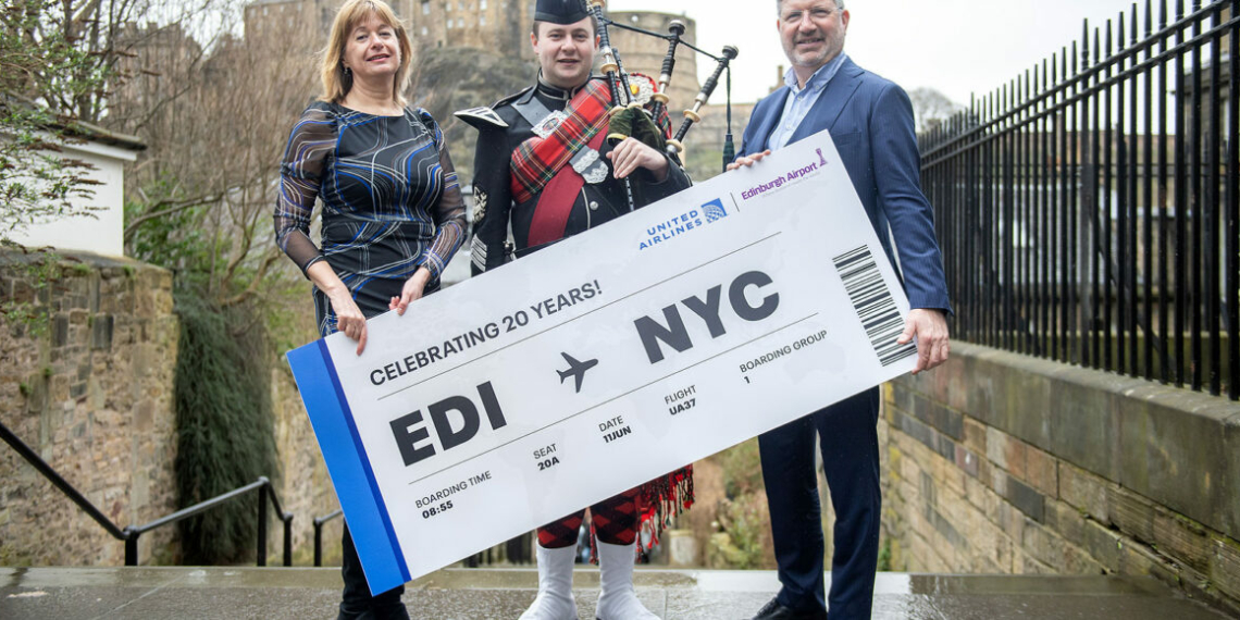 United Airlines marks 20th anniversary of Edinburgh - Travel News, Insights & Resources.
