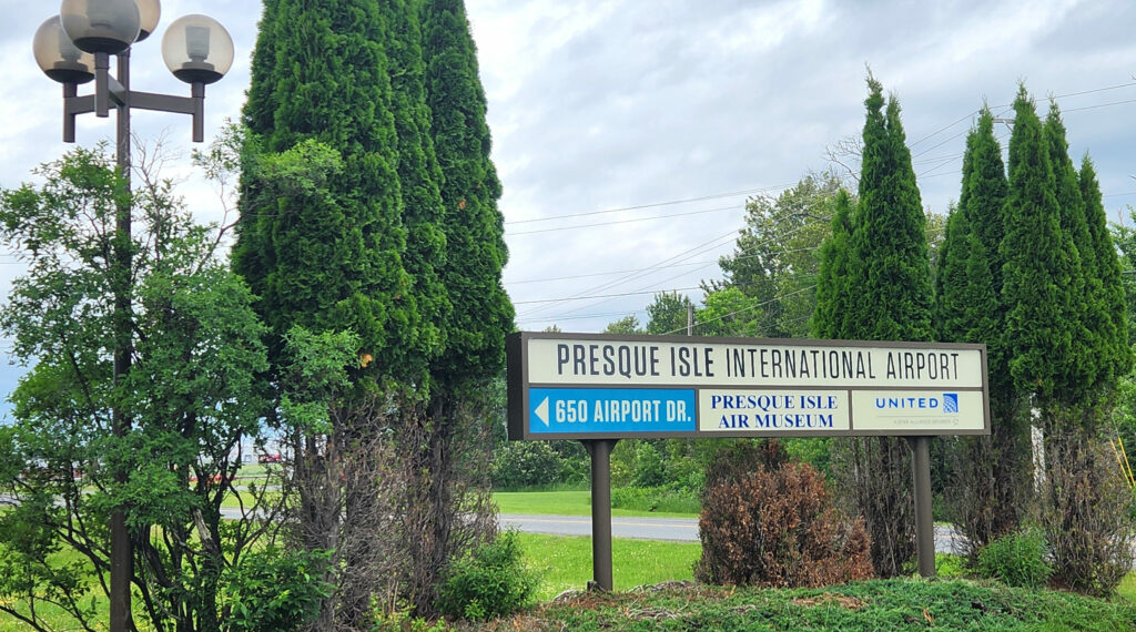 United Airlines seeks to keep Presque Isle airport contract after - Travel News, Insights & Resources.