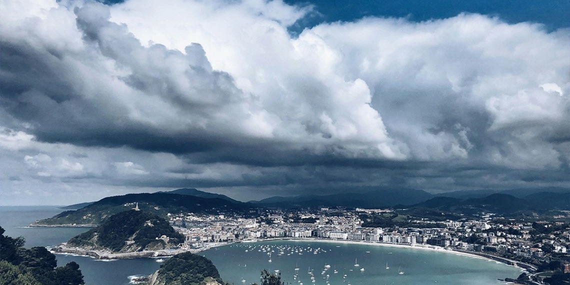 Protests break out in San Sebastian due to high tourism - Travel News, Insights & Resources.