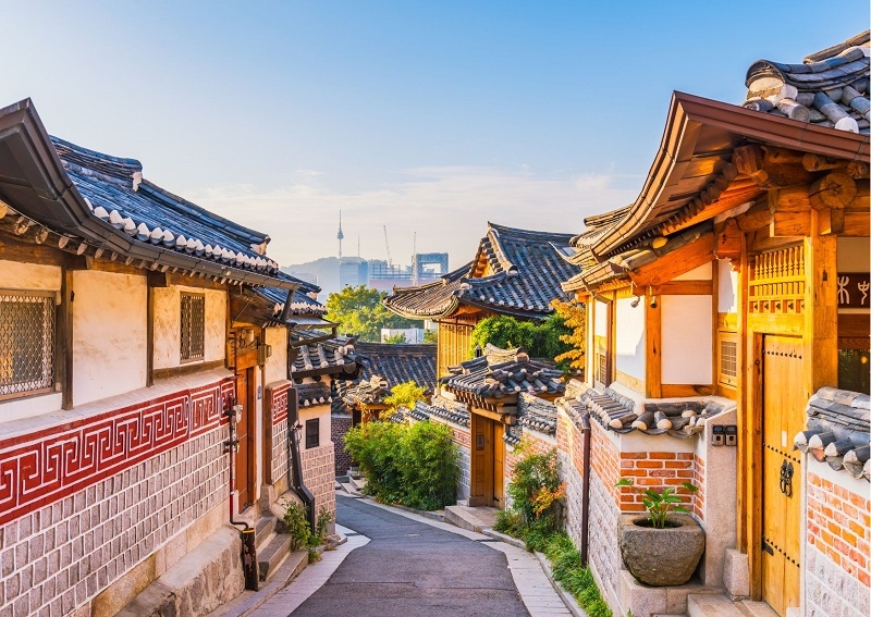 Seouls historic Bukchon Hanok Village to restrict tourists to curb - Travel News, Insights & Resources.